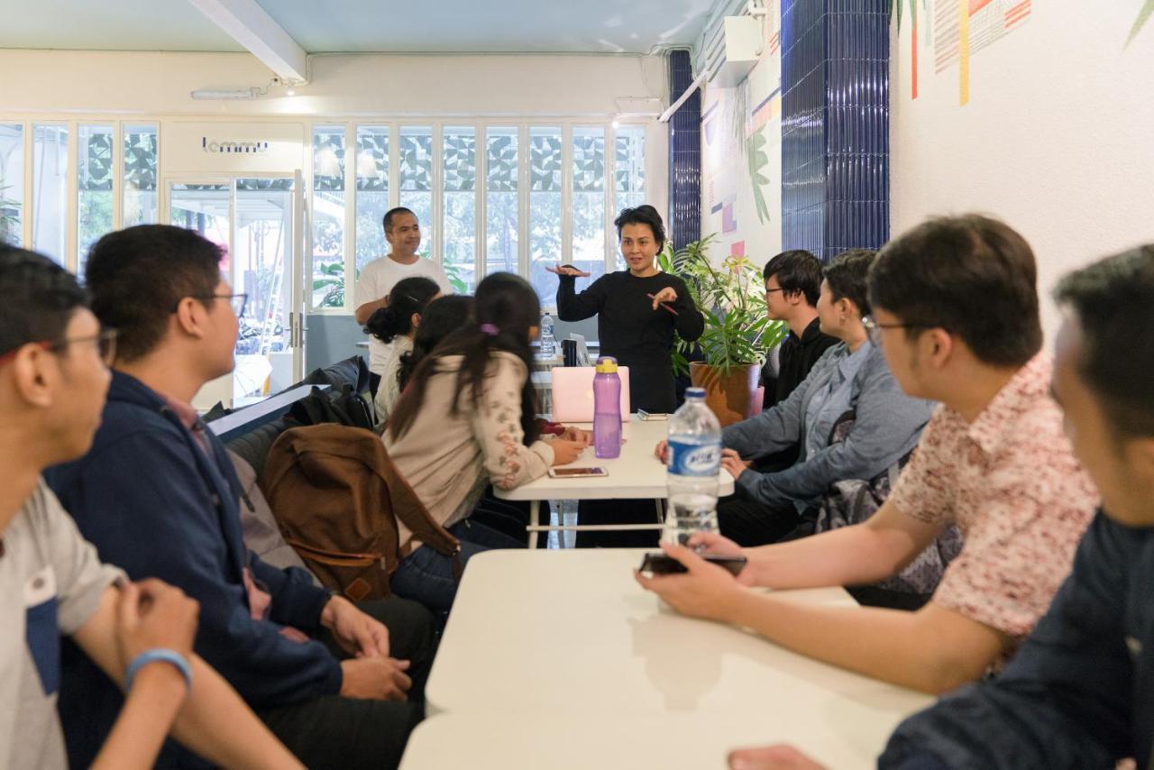Temmu Co-Living Hostel Bandung Ngoại thất bức ảnh