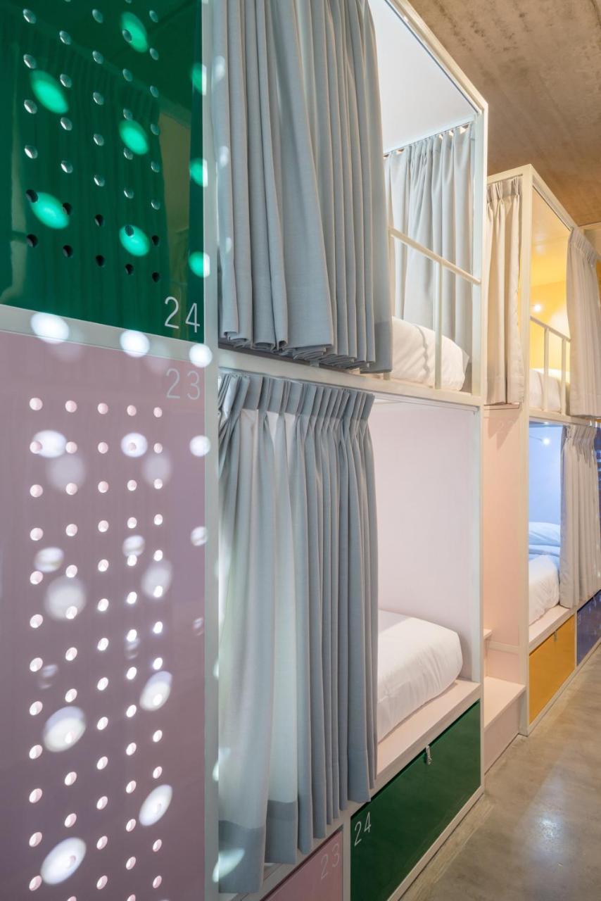 Temmu Co-Living Hostel Bandung Ngoại thất bức ảnh